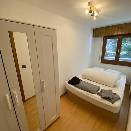 Lägenhet Cozy For 4 People *